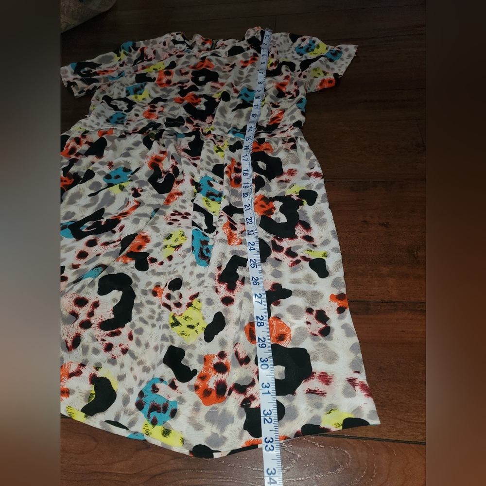 Topshop Multicolor Leopard Print Short-Sleeve Tunic Dress Size 6 - Picture 8 of 11
